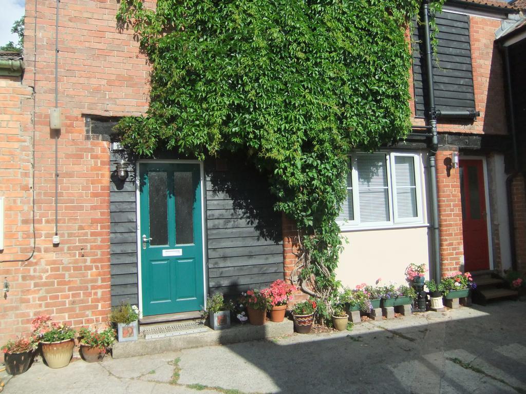 Hector'S Barn Apartments At Rosewood House Taunton Exteriör bild