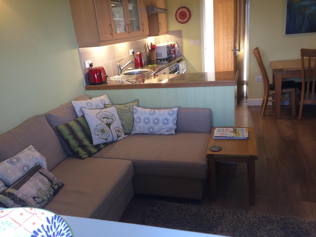 Hector'S Barn Apartments At Rosewood House Taunton Exteriör bild
