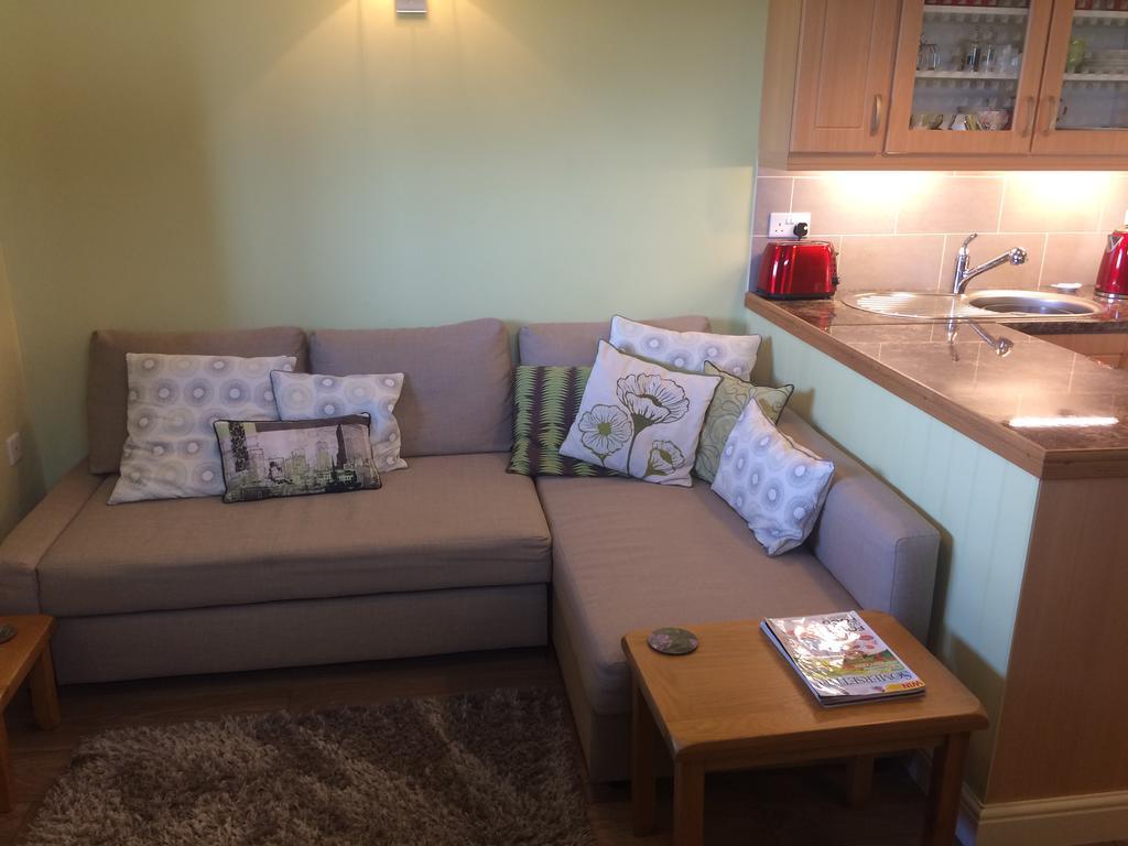 Hector'S Barn Apartments At Rosewood House Taunton Exteriör bild